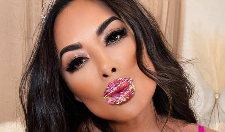 Kaylani Lei Biography, Age, Real Name, Nationality, Wiki, Photos, Videos, Bio, Boyfriend